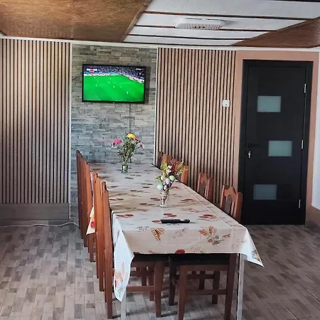 La Coti Holiday home Tarlungeni